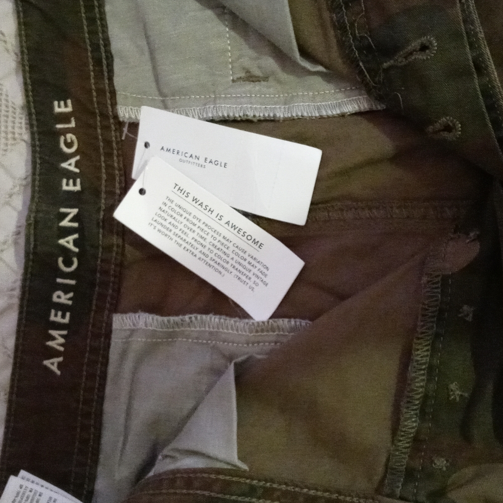 Shorts - Picture 4 of 4